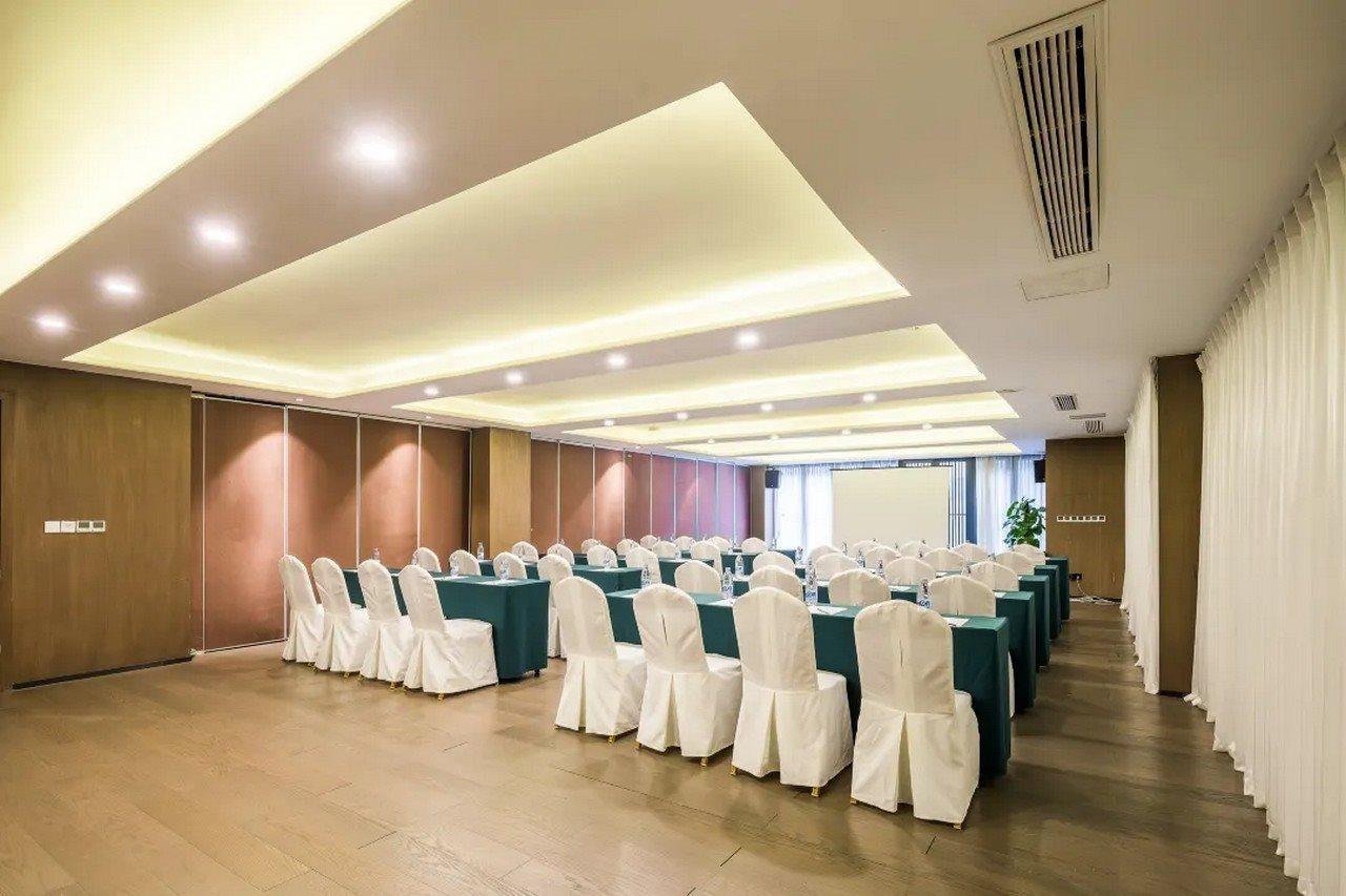 Chengdu Chanyi Jincheng Courtyard Hotel Exterior foto